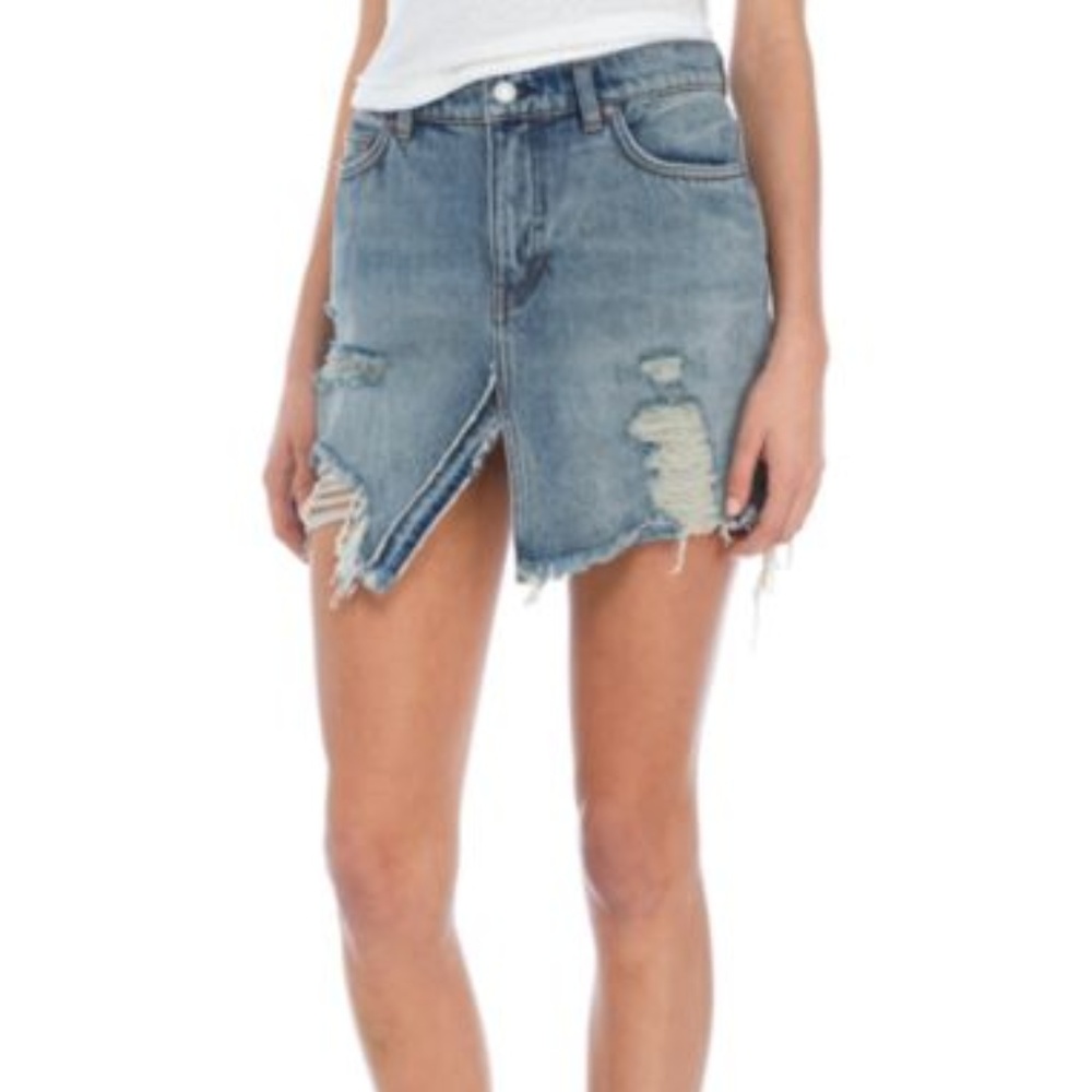 Relaxed & Destroyed Denim Mini Skirt    5H